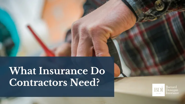 Artisan contractor in Texas working with tools – What insurance do contractors need?